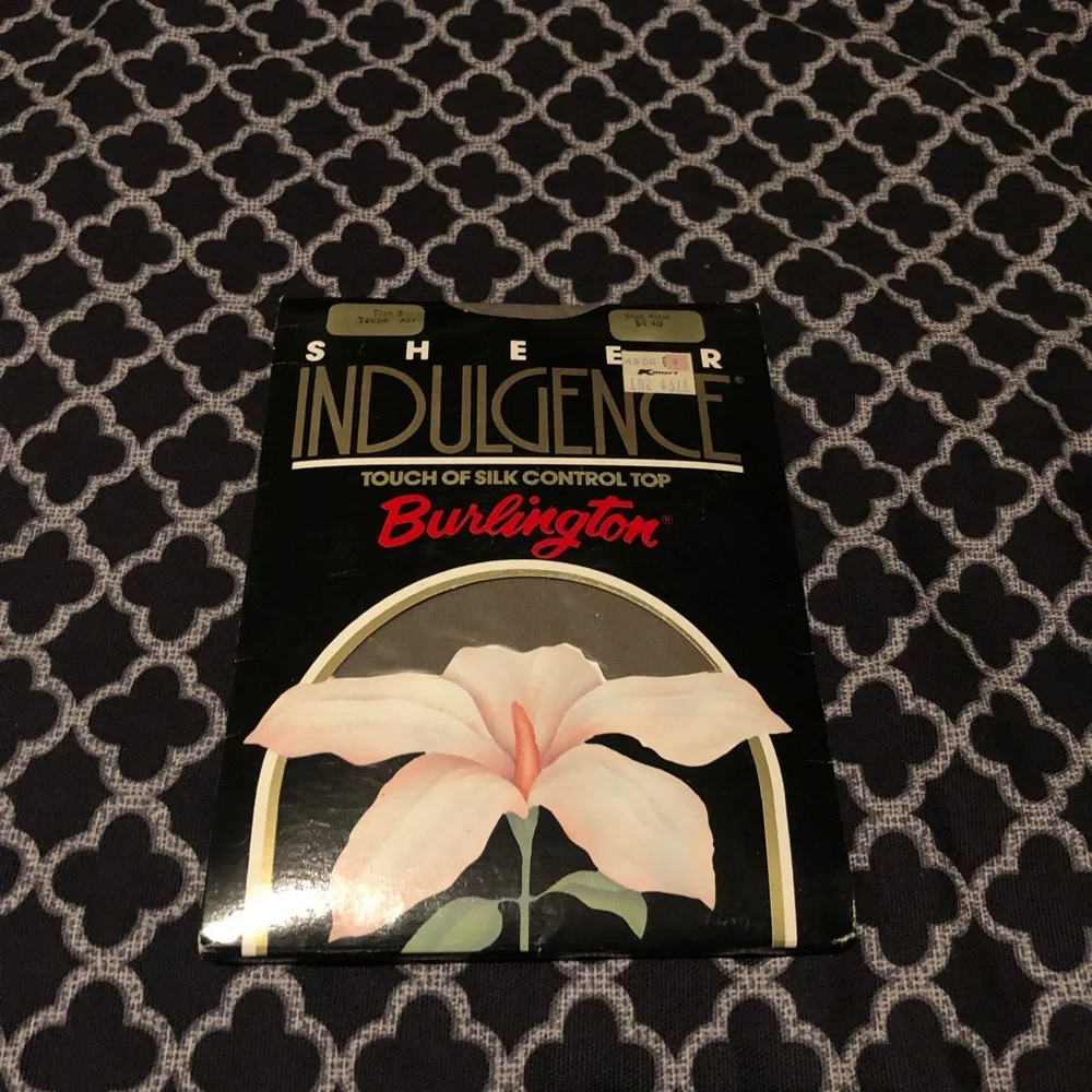 1987 BURLINGTON SHEER INDULGENCE TOUCH OF SILK Taupe PANTYHOSE Sz 2 MEDIUM X10
